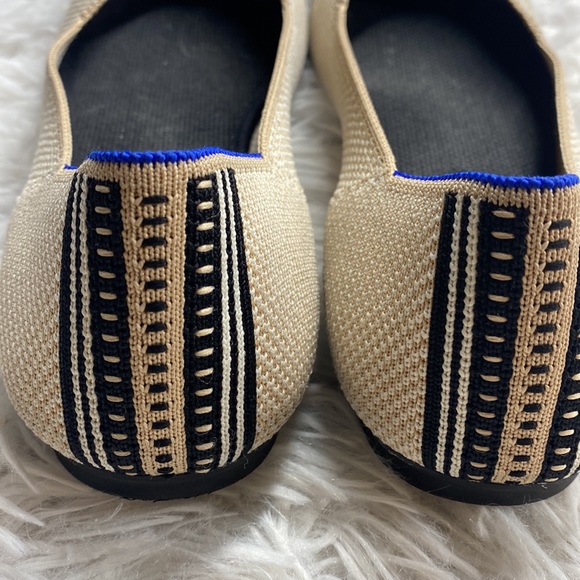 Rothy’s “The Square”  in Tuxedo size 9 - Picture 12 of 16